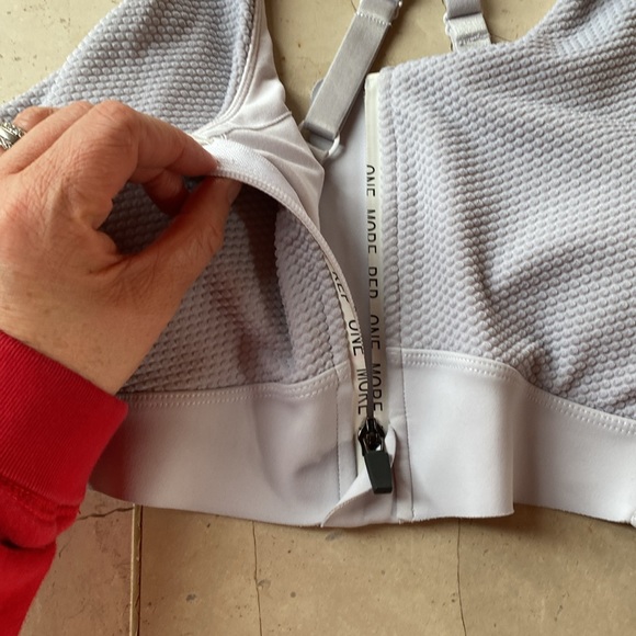 Zyia active sports bra - Picture 3 of 8